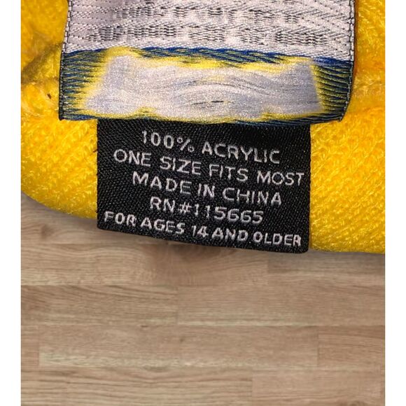 Pokemon Pikachu Knit Beanie Hat BioWorld 2015 OFFICIAL Skull Cap Winter Hat - Picture 7 of 7